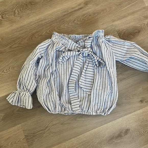 Gathered Top! - Picture 7 of 11